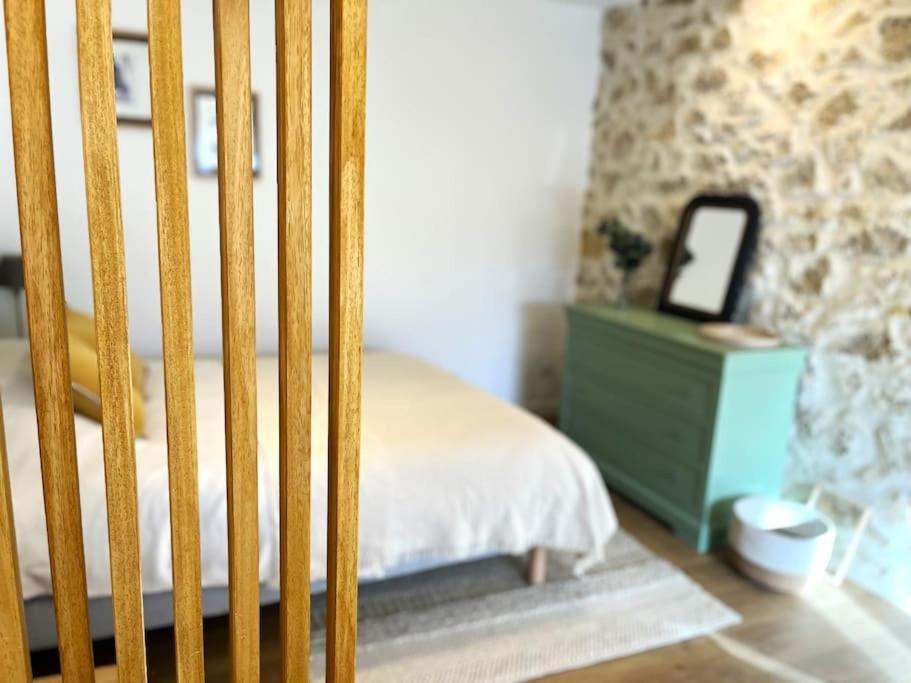 Apartment La Merlere : De Charme & Jacuzzi Langon (Gironde)